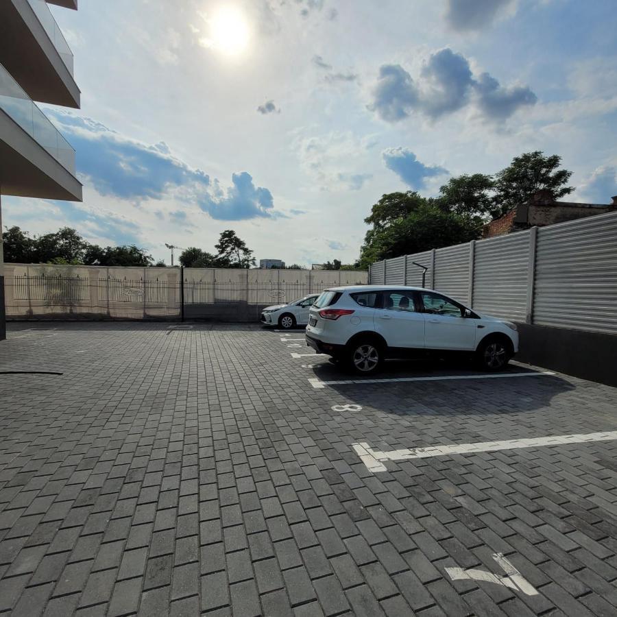 Studio 10 - Catedral Residence Bucharest - Free Parking المظهر الخارجي الصورة