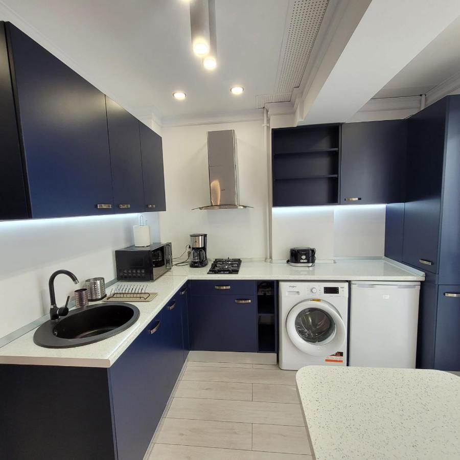 Studio 10 - Catedral Residence Bucharest - Free Parking المظهر الخارجي الصورة