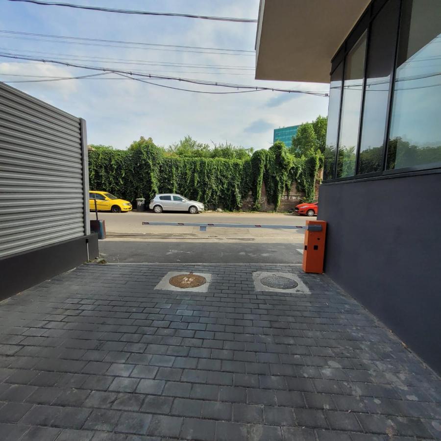 Studio 10 - Catedral Residence Bucharest - Free Parking المظهر الخارجي الصورة